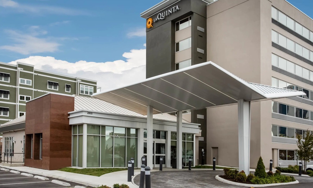 Northeast Virginia Beach Hotel | La Quinta by Wyndham Virginia Beach