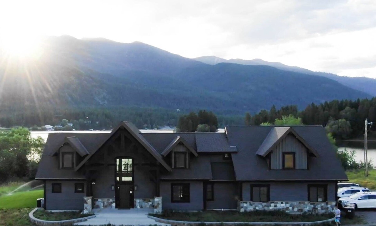 Kalispell Cabin | Lake House On Lake Blaine, Near Glacier NP and Whitefish Ski Resort