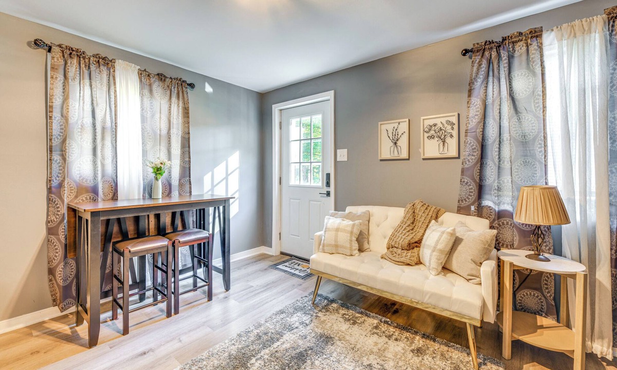 North Chesterfield Apartment | Lakefront Guest Suite Near Richmond