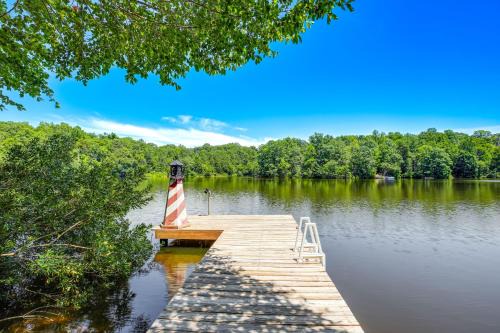 Chesapeake Ranch Estates-Drum Point House | Lakefront Lusby Home w/Fire Pit: 3 Mi to Beach!