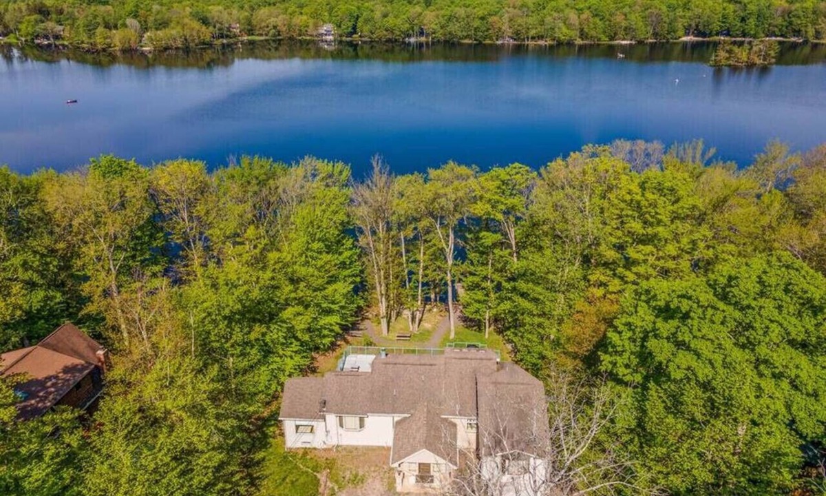 Gouldsboro House | Lakefront Mansion w/Hottub, Firepit, Ping Pong!