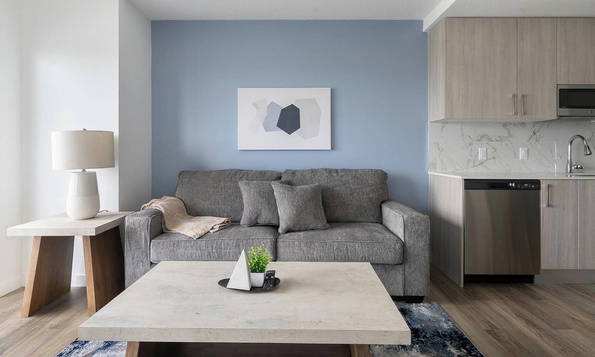 Overtown Apartment | Landing | Amazing 1BD, Pool