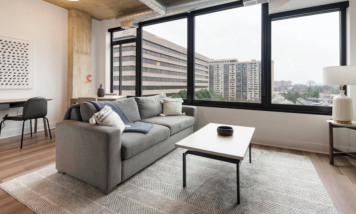 Baileys Crossroads Apartment | Landing | Chic 1BD, Game Room, Gym