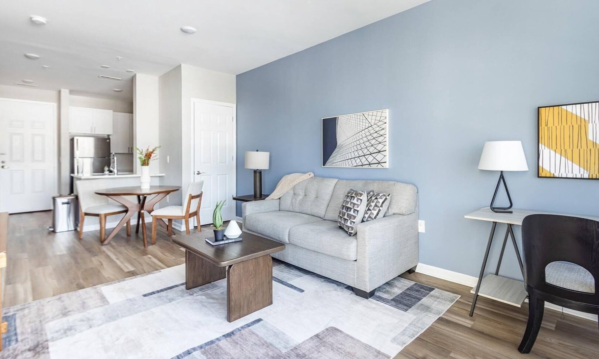 Raritan Apartment | Landing | Chic 2BD, Gym, Clubhouse