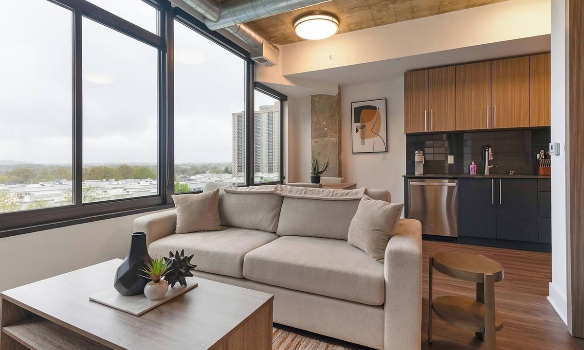 Baileys Crossroads Apartment | Landing | Incredible 1BD, Game Room, Gym