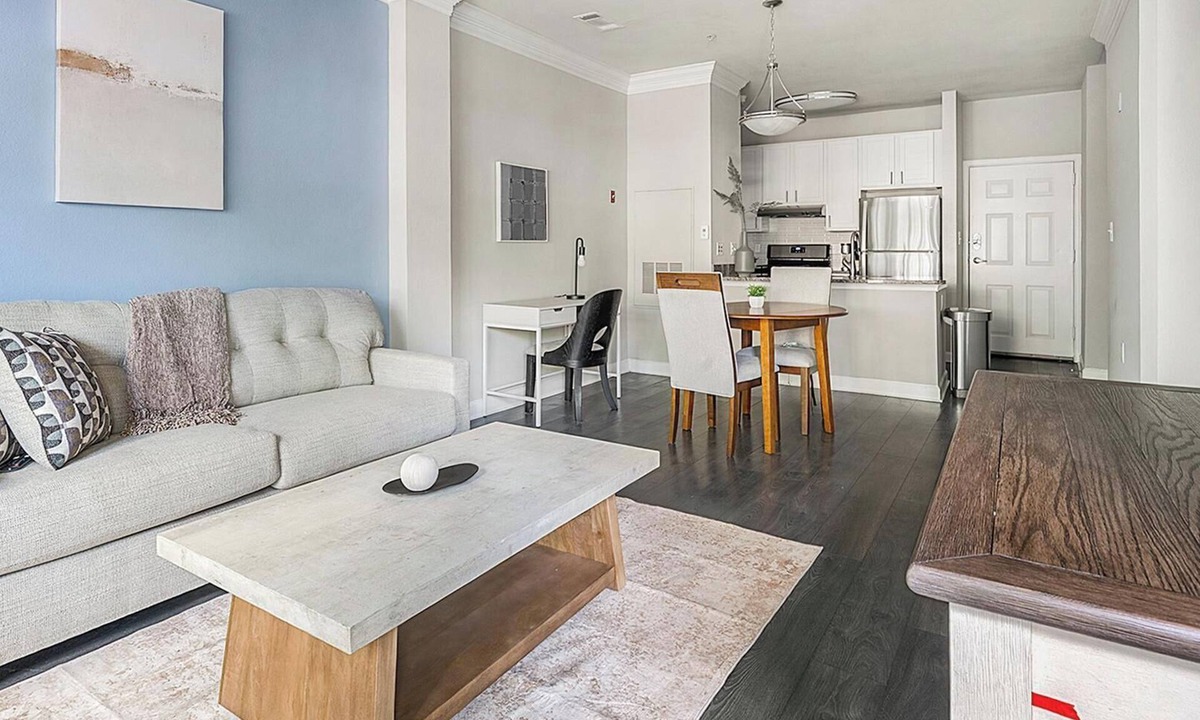 Town Center Apartment | Landing | Stunning 1BD, Gym, Courtyard