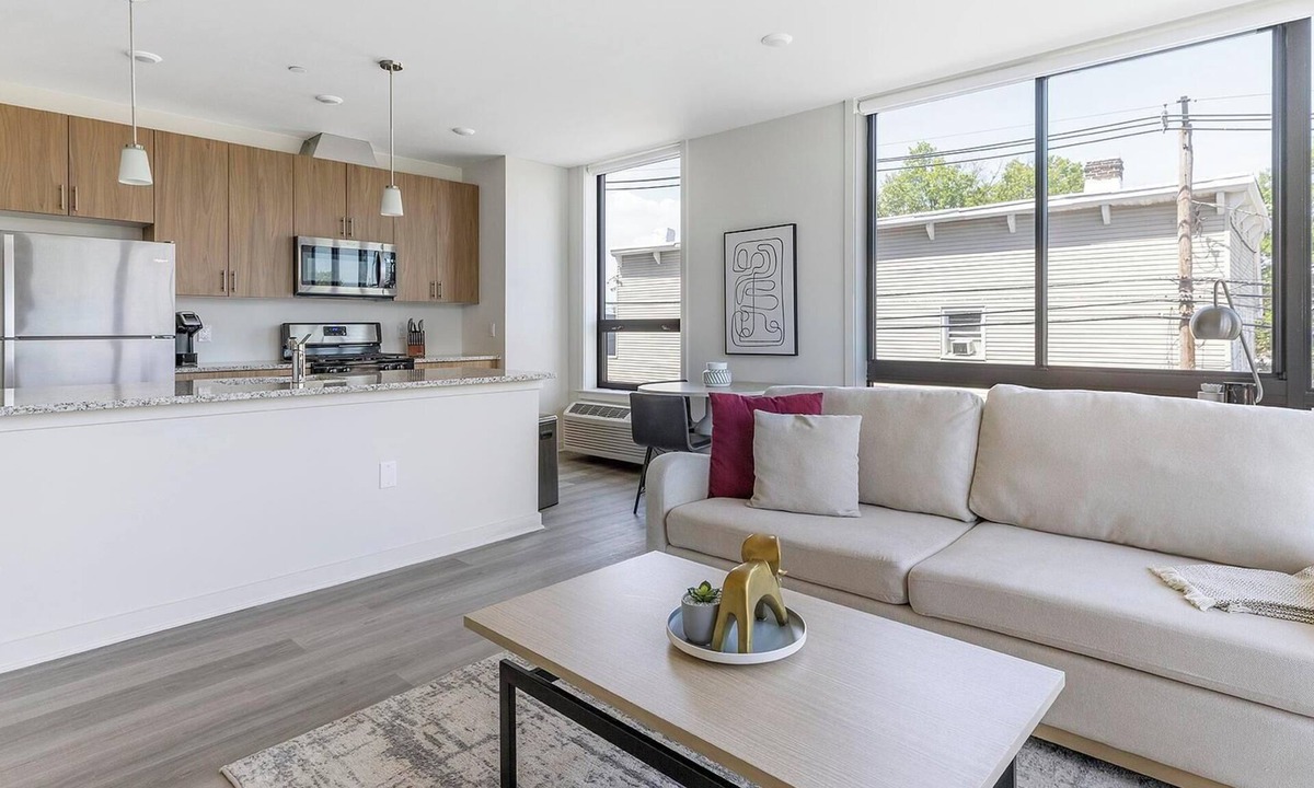 Carteret Apartment | Landing | Stylish 2BD, Gym, Courtyard