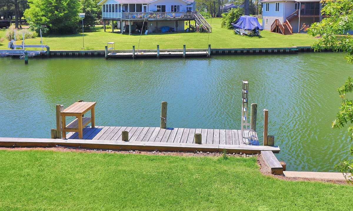 Deep Hole House | Langtree | Oyster Bay Water Views w/Private Dock for Boats, Screened Porch, Decks & Pet Friendly
