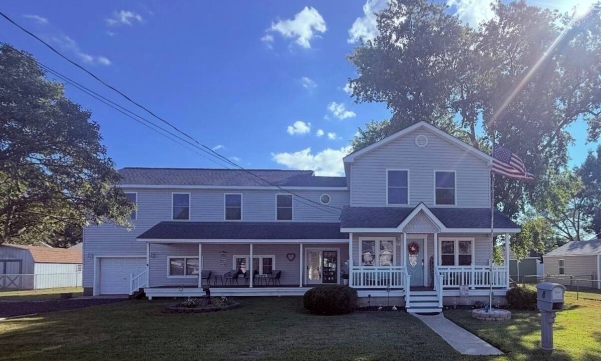 Villas House | Large 5BR for 15 Game Room Pet Friendly Stay