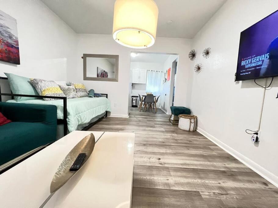 Little Haiti House | Large Modern Suite Near Beach, WYNWD Garden style