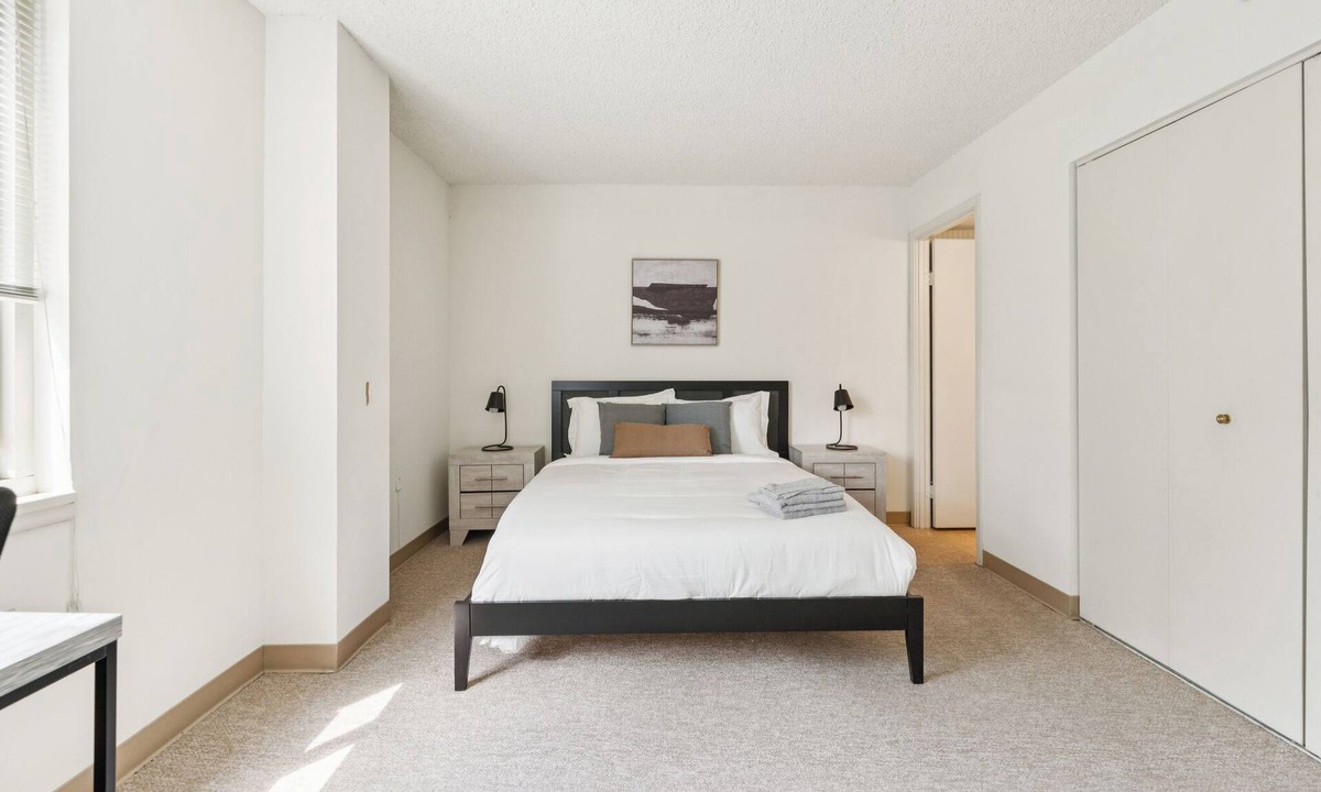 Richmond Apartment | Legacy at Imperial Village 417 I 2 Bed 2 Bath
