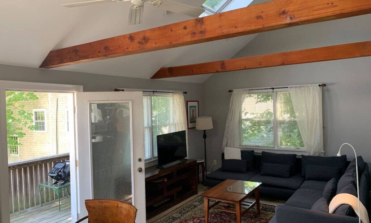 Falmouth Apartment | Loft Hideaway in Falmouth Village