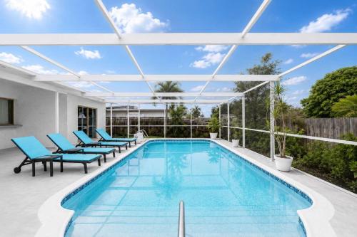 Hollywood Hills House | Lujosa Casa Estilo Resort con Piscina Privada Villa