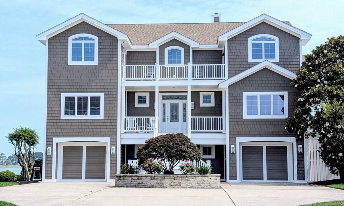 Bethany Beach House | Luxurious 5BR Inlet View Home with Elevator – South Shore Marina