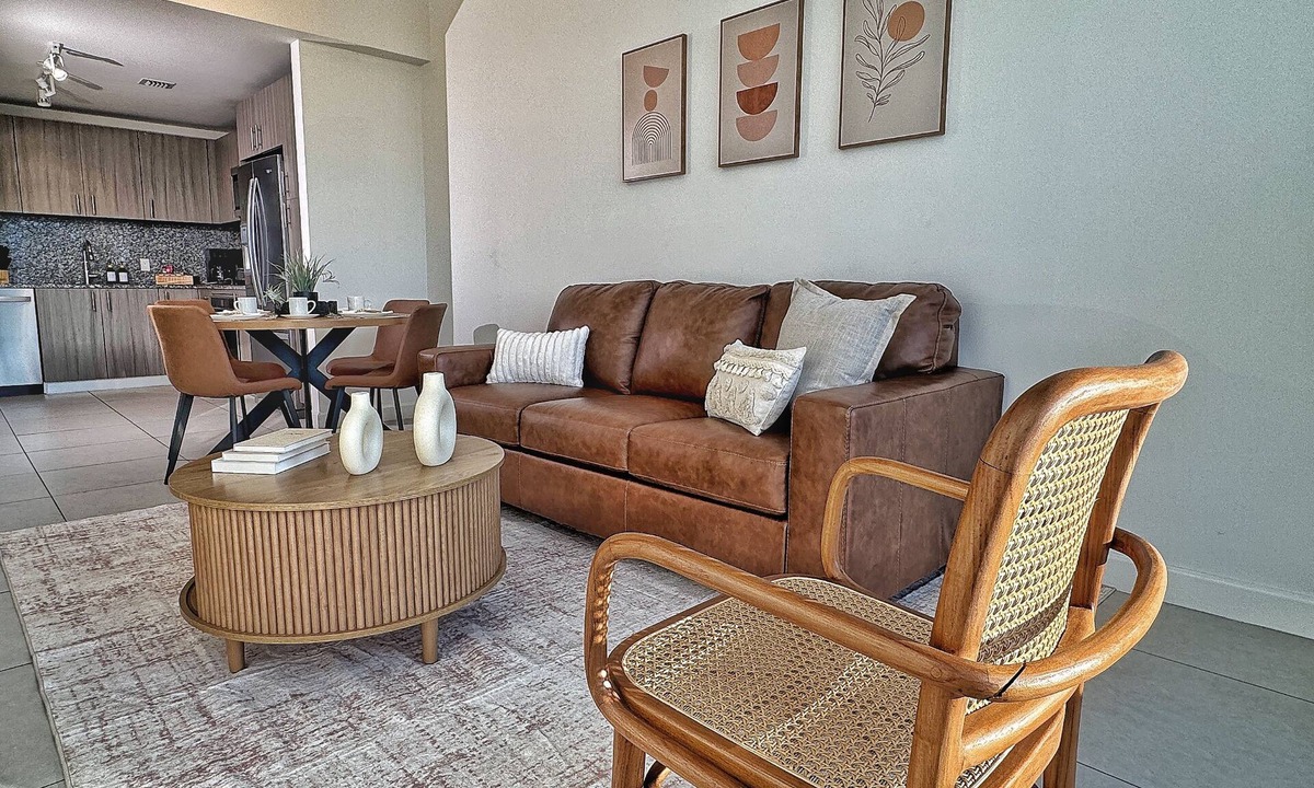 Doral Apartment | Luxury 19th-Floor 1BR Condo – Downtown Doral Park View