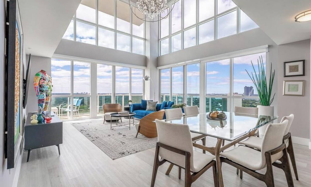 Coconut Grove Apartment | Luxury 2-story Penthouse located in Coconut Grove Hotel-includes Parking