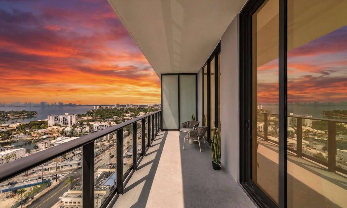 North Beach Apartment | Luxury Condos Near Miami Beach