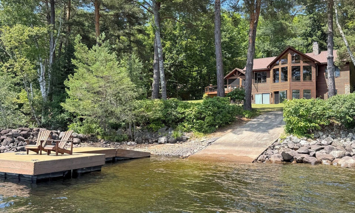 Sabael House | Luxury Lakefront Home on Indian Lake, NY
