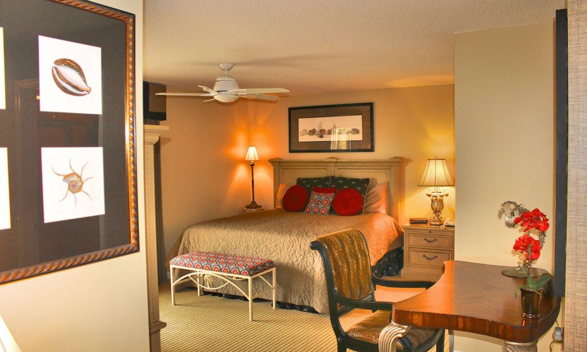 Arcadian Shores Condo | Luxury Large Oceanview, #1 Quality with Playstation, XBOX at Kingston Plantation