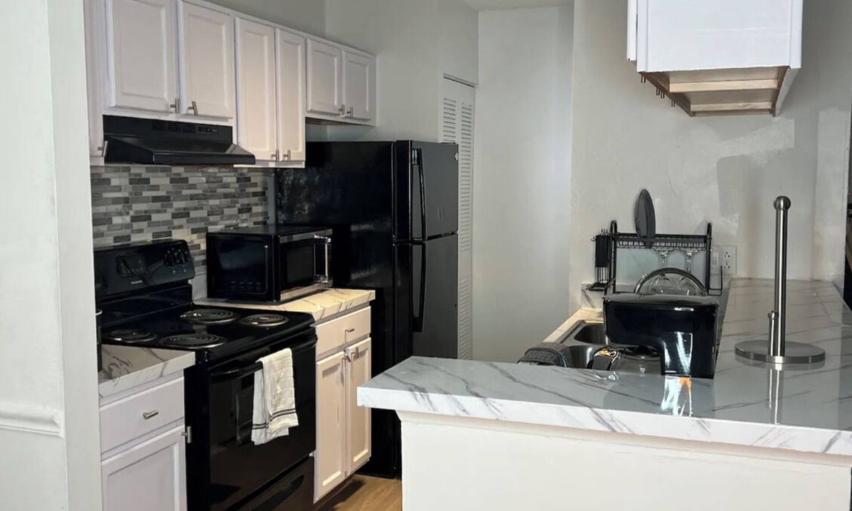 North Lauderdale Apartment | Luxury stay with easy access to all major poi