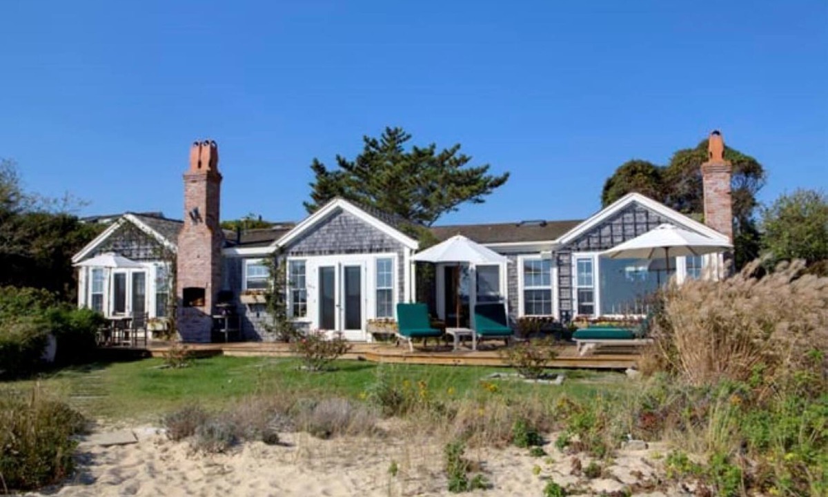 Quidnet House | Magical Beachfront Property.one of a kind on Nantucket!