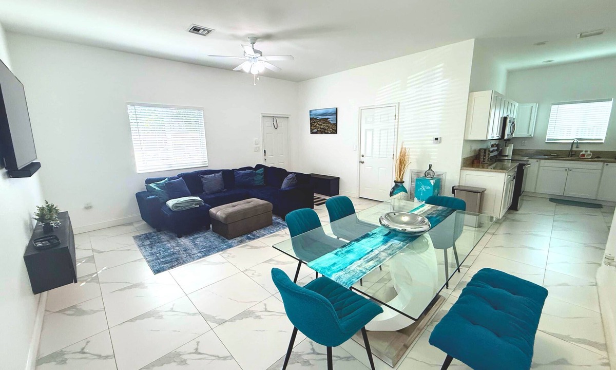 Downtown Fort Lauderdale House | Mango Haus Near Beach, Cruise Port & Stadium