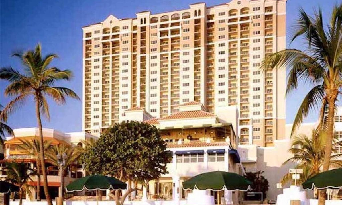 Central Beach Condo | Marriott Beachplace Tower, beautiful two bedroom villa.
