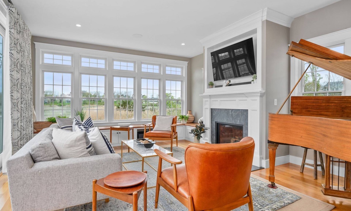 Sandwich House | Marshside Cape Escape with Space & Views