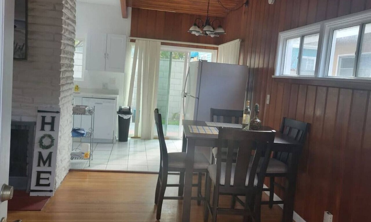 East Manhattan Beach Apartment | MB Gem 2 - 1.3Miles To Beach, Close To LAX & Park