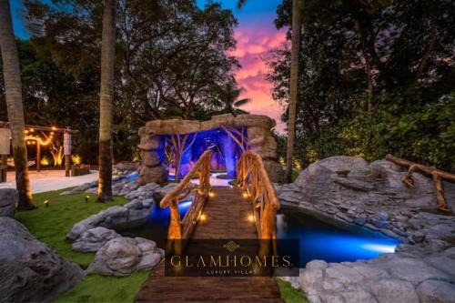Golden Glades Villa | Miami's Exclusive Lagoon Villa