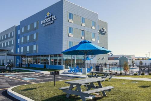 Milford Hotel | Microtel Inn & Suites by Wyndham Milford