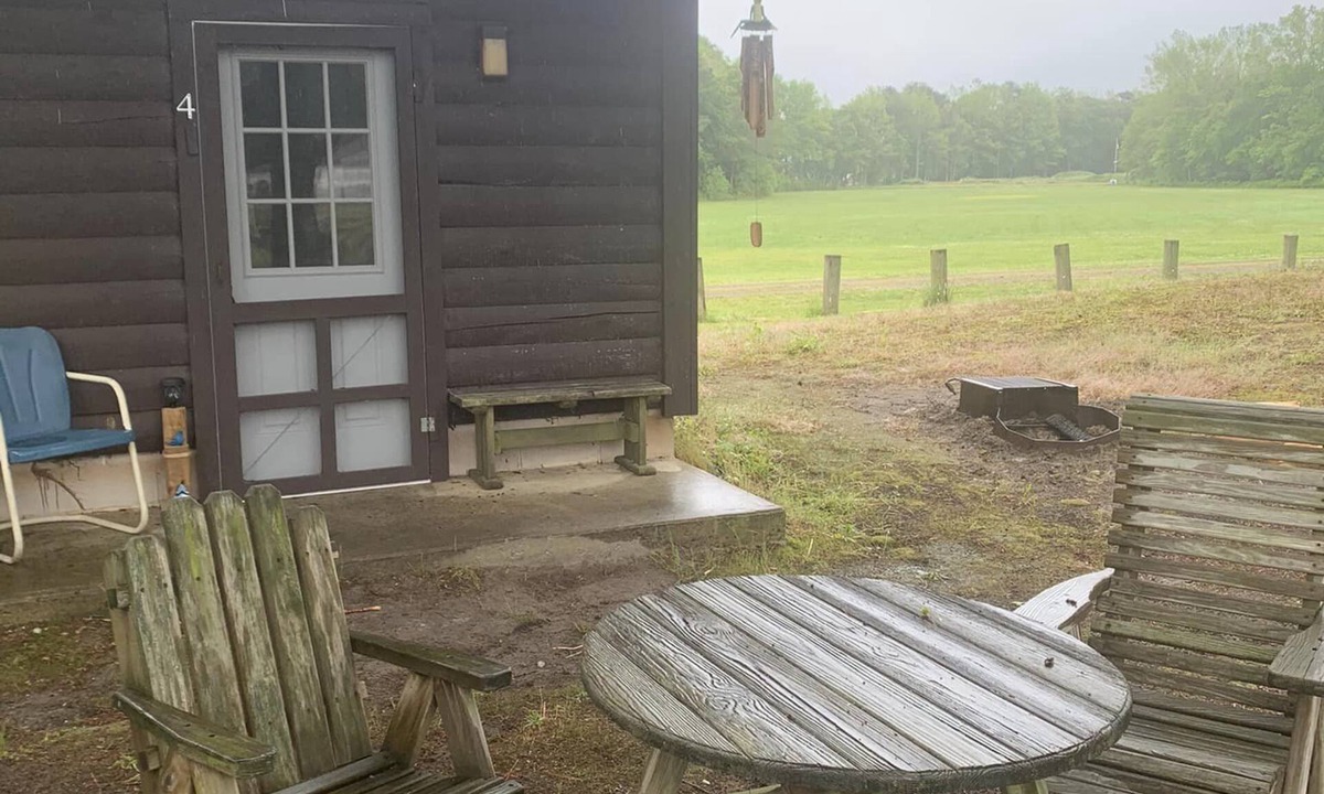 Allen Cabin | Mini Cabin 4 Near Ocean City & Assateague On catch and release fishing lake