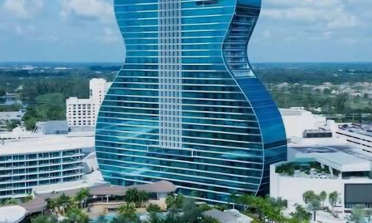 Davie House | Mins away from Hard Rock Casino 3/2 W/pool& Gameroom FLL/MIA
