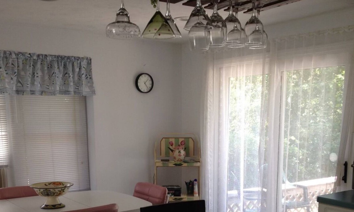 North Falmouth House | Minutes from Old Silver beach, Single Family house for rent!!