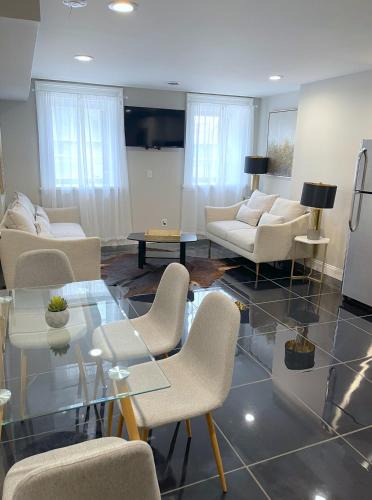 Albany Apartment | MODERN 1BR Apt with PRIVATE deck