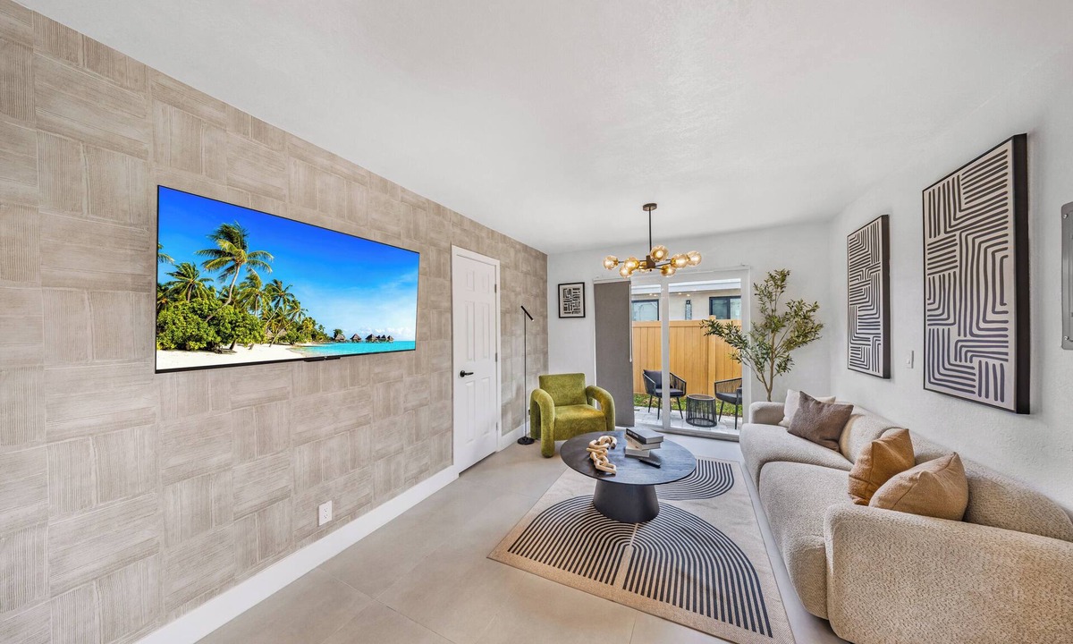 Coral Ridge Isles Apartment | Modern&Beachy space w/kitchen, 5 stars - 4 ppl