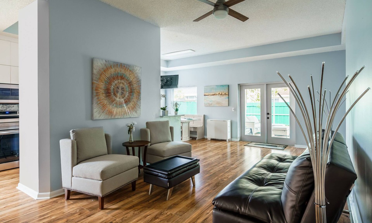 Sandalfoot Cove House | Modern Family Home w/Cinema , Close to Beach!