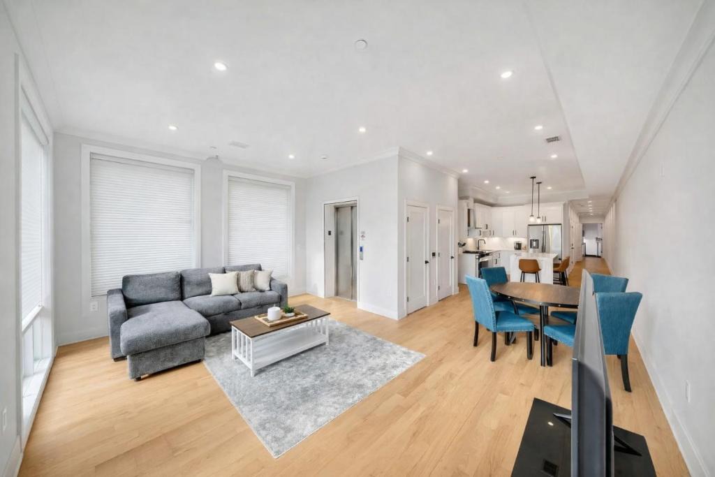 Weehawken Apartment | Modern Luxury 3BR 2BA 10 minutes to NYC