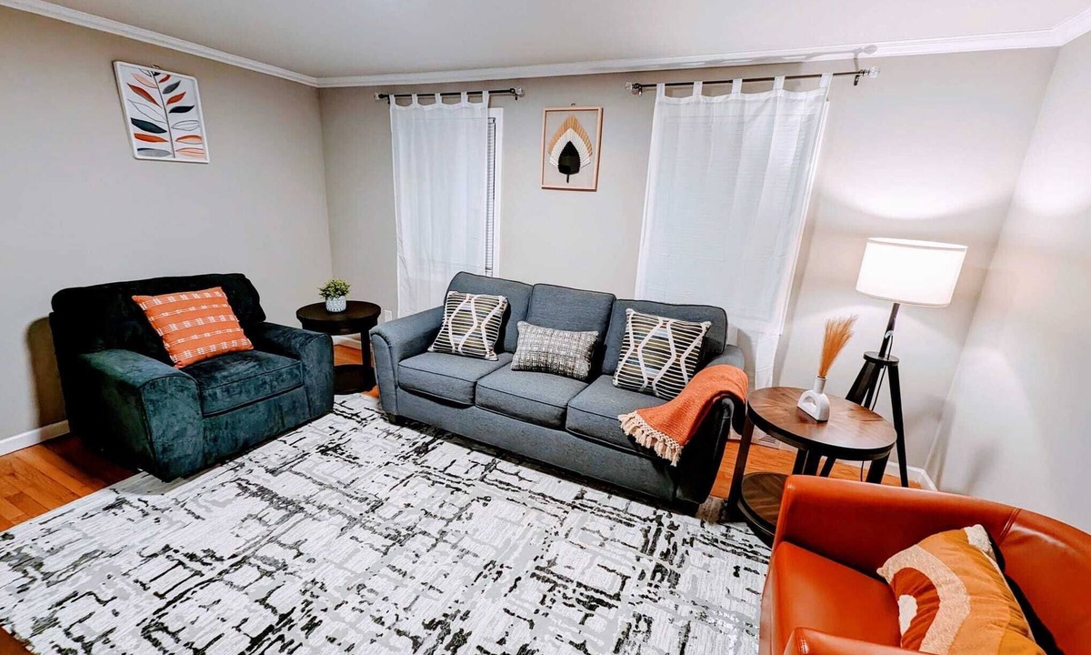 Syracuse Apartment | Modern NEW Designer 2 BR Unit - Near University/Hospitals
