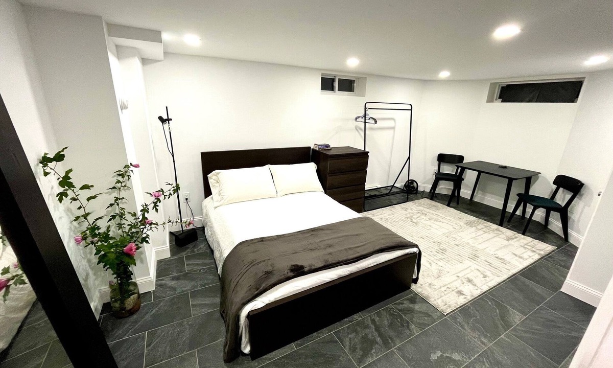 Weehawken Apartment | Modern Studio: minutes to NYC/Views, 4 miles from World Cup - MetLife Stadium