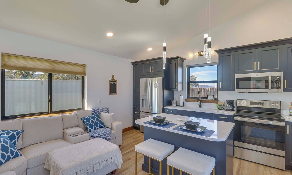 Kalispell Cabin | "Montana Blue" w/Grill Near Skiing!