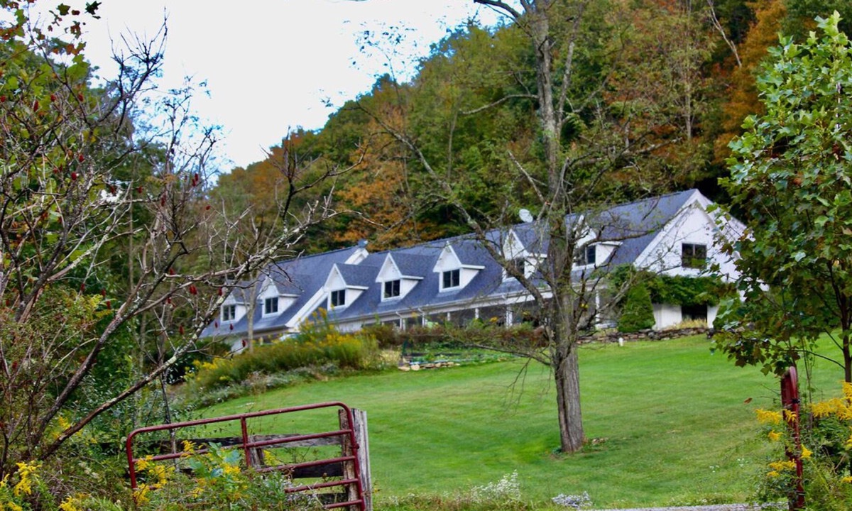 Edray House | MorningGloryInn.com 5 Star Inn at Snowshoe