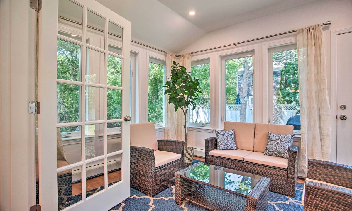 East Falmouth House | Near Beaches & Dtwn Falmouth: Family Home w/Deck