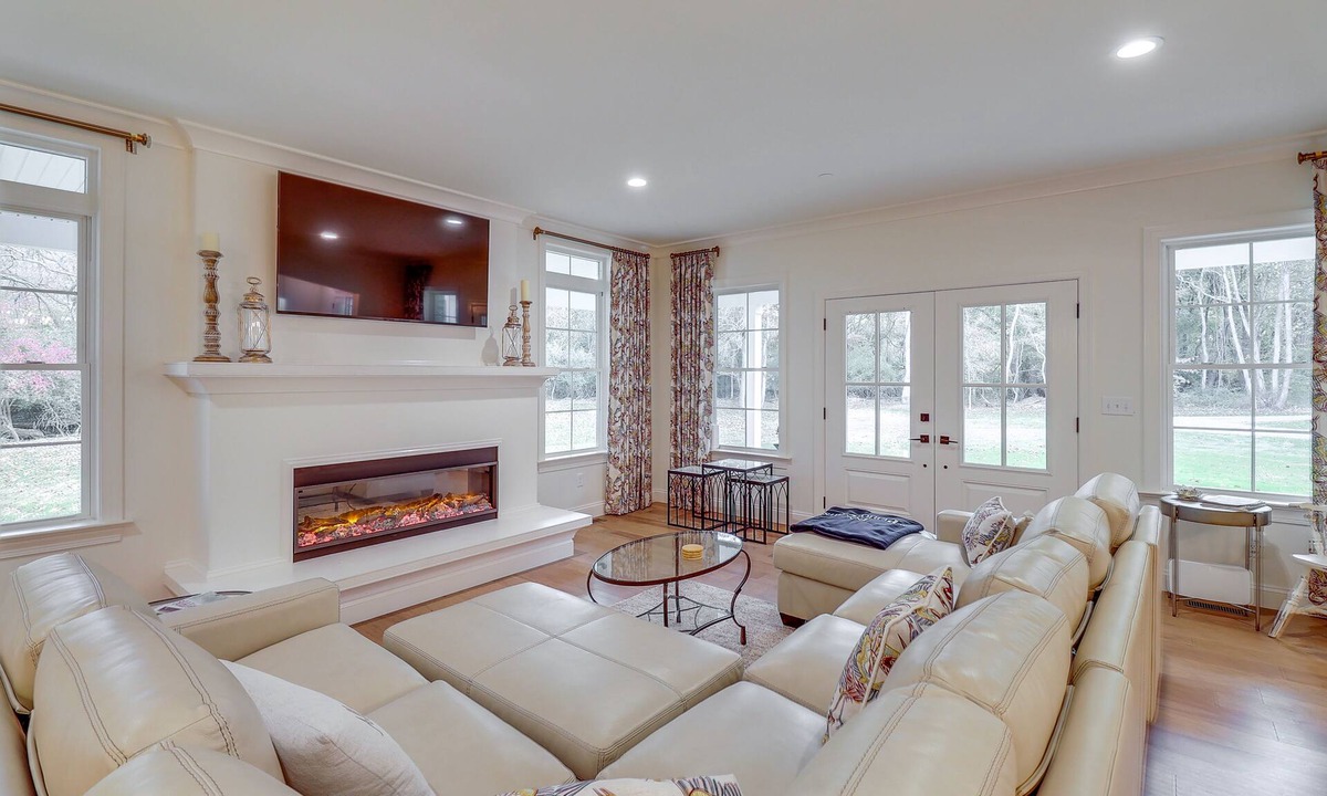 Tolchester Beach House | Near Chesapeake Bay: Home w/Hot Tub, Yard Games!