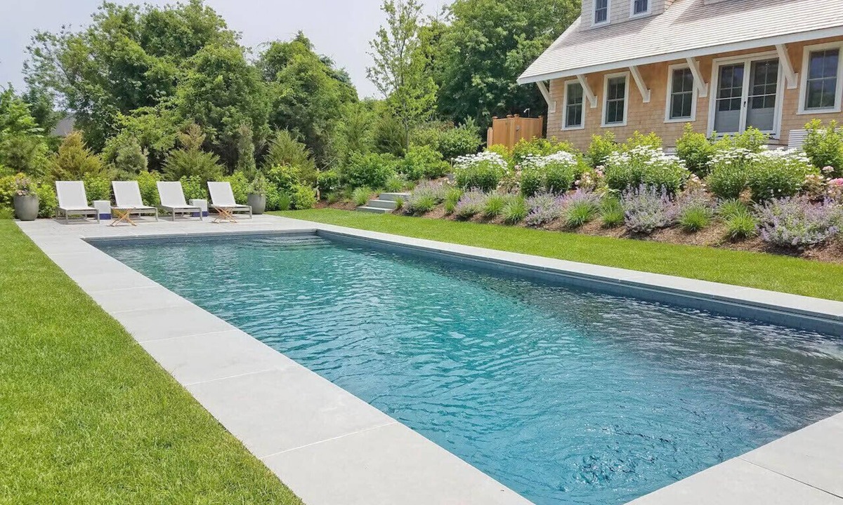 West of Town House | New compound just blocks to downtown Nantucket