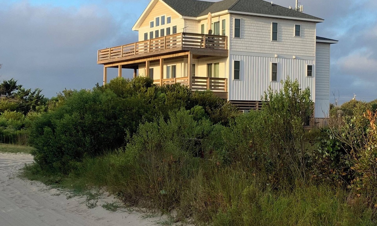 Carova Beach House | New Home With Private Pool-Hot tub in the Heart of the OBX 4x4