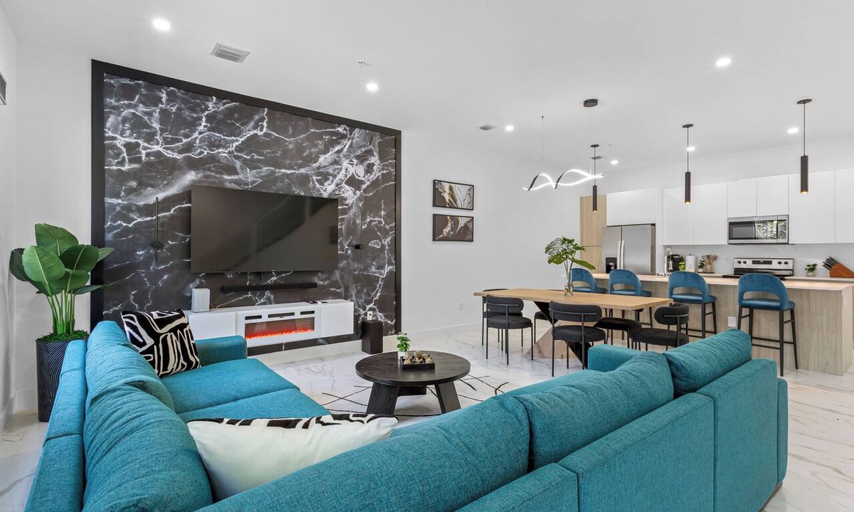 Central Business District House | New Luxury Home with Hot Tub & Game Room in Ft. Lauderdale - 10 min to Beach
