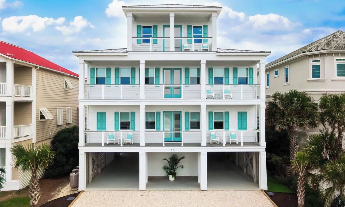 Ocean Isle Beach House | New Oceanfront Luxury Home - Groups and Events welcome