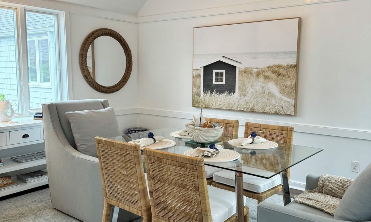 Mews Village Condo | New Seabury 2 Bedroom 2 Bathroom Close to EVERYTHING! Fireplace!
