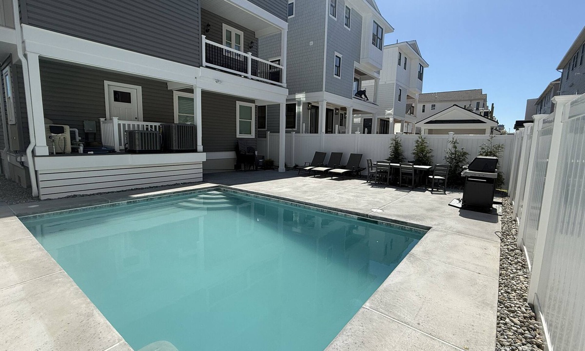 North Wildwood House | Newly built 6BR5.5BA Beachblock 150ft to beach private pool oceanview 5 Kingbed
